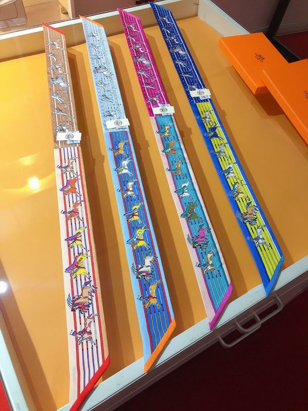 Hermes silk ribbon 5X86cm E011021
